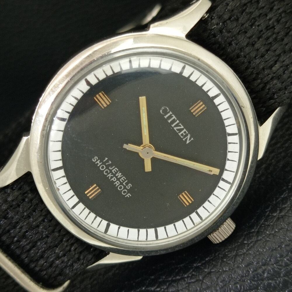 Vintage 1972 Citizen Manual Wound Mens Silver Watch & Black accents